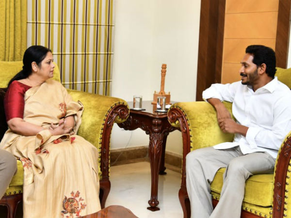 పోటీ ఎక్కడి నుండి...!