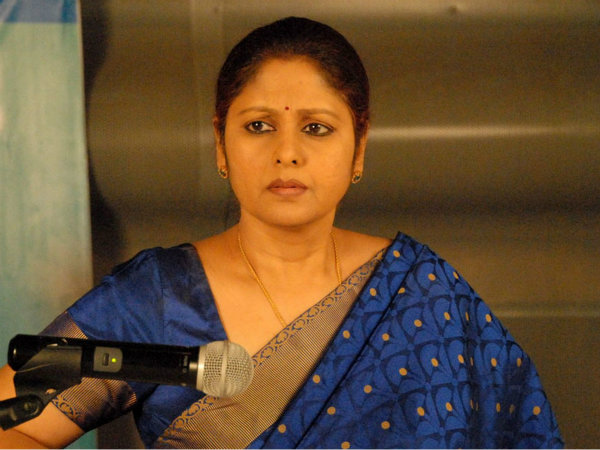 జగన్ సమక్షంలో వైసీపీలోకి