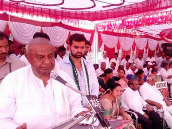 I am not contest this Lok Sabha Elections, says former PM Deve Gouda I am not contest this Lok Sabha Elections, says former PM Deve Gouda