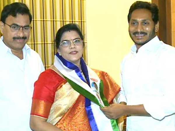 Former Union Minister Killi Kriparani appointed as a Srikakulam Lok Sabha Incharge Former Union Minister Killi Kriparani appointed as a Srikakulam Lok Sabha Incharge