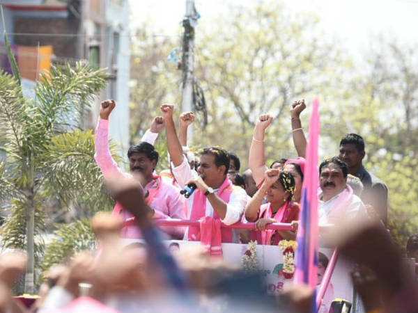 కేసీఆర్ పాలన దేశానికి ఆదర్శం