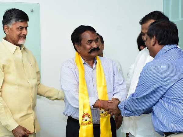 YSRCP MLA later joined in ruling party is ready quit TDP YSRCP MLA later joined in ruling party is ready quit TDP