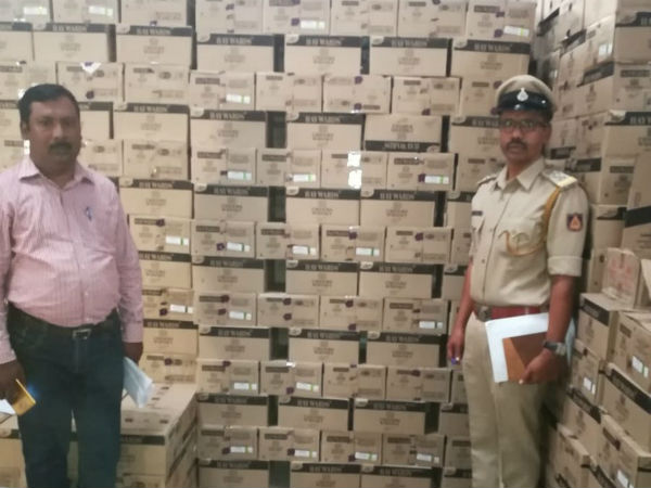 police seized huge range of illegal liquor in Karnataka police seized huge range of illegal liquor in Karnataka