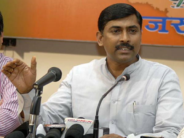 అసలు నిందితులు ఉల్టా కేసు పెట్టారట..!