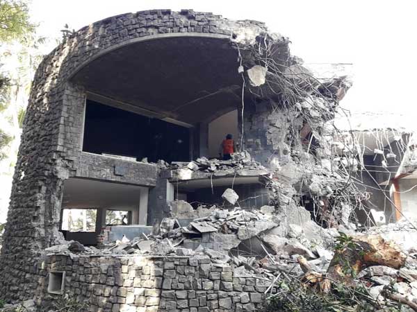 Nirav Modis Alibaug Bungalow to be Destroyed Using Dynamite Sticks Today Nirav Modis Alibaug Bungalow to be Destroyed Using Dynamite Sticks Today
