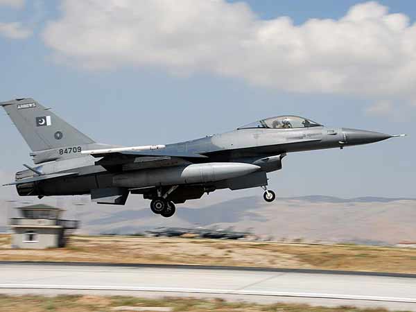 IAF jets shoot down unidentified Pakistani aircraft that crossed border in Rajasthan IAF jets shoot down unidentified Pakistani aircraft that crossed border in Rajasthan