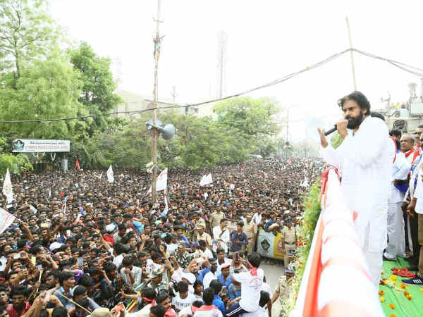 రెండు చోట్లా బలమైన ప్రత్యర్థులు..! పవన్ ను సొంత సామాజిక వర్గం కరుణిస్తుందా..?