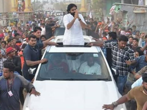 Smoke engulfs in Pawan Vehicle...incident occured in Srikakulam Smoke engulfs in Pawan Vehicle...incident occured in Srikakulam