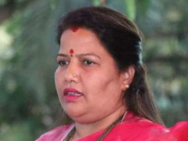 Threatened by strangers: For this reason MLA Rupali Naik wrote a letter and requested to District Police Superintendent. Threatened by strangers: For this reason MLA Rupali Naik wrote a letter and requested to District Police Superintendent.