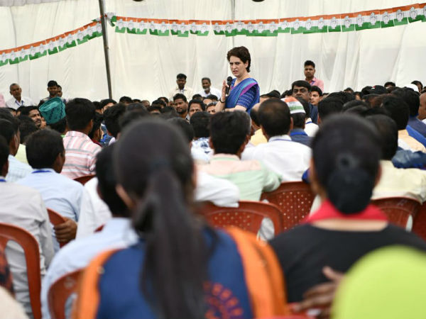 చాలా అంశాలు రాజకీయ కోణంలోనే జరుగుతున్నాయి