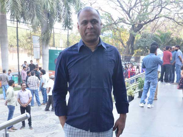 పివిపి ఆస్తుల వివరాలు ఇలా..