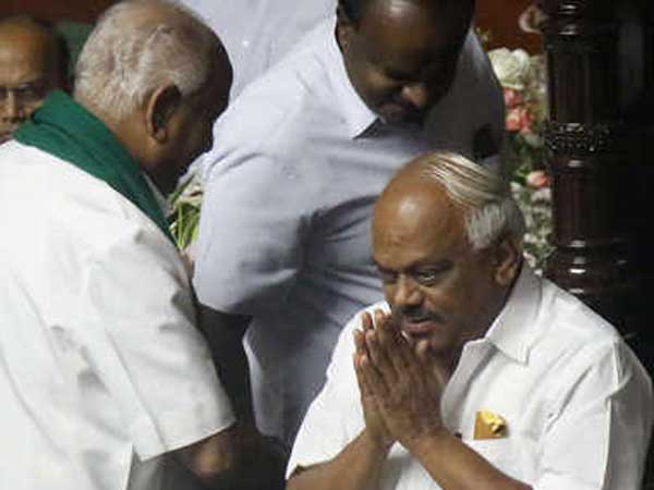 రాజీనామా ఎందుకంటే ?