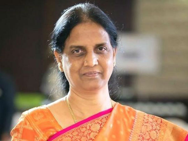 ఇంద్రారెడ్డి కూడా ప్రాంతీయ పార్టీలో పని చేశారు