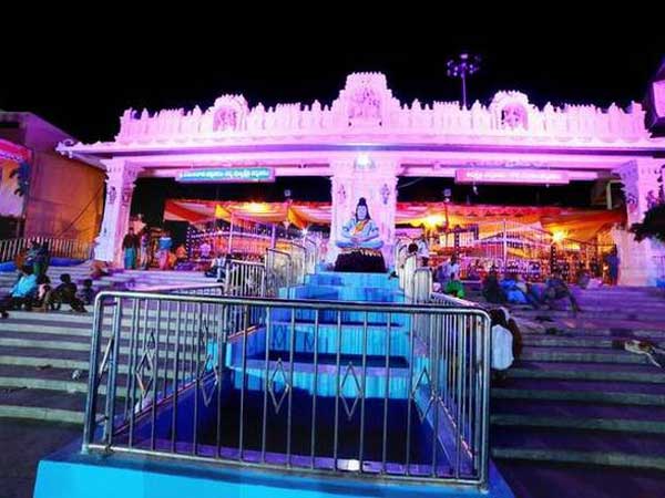 ఎందెందు చూసినా నీవేనయా.. శివయ్యా