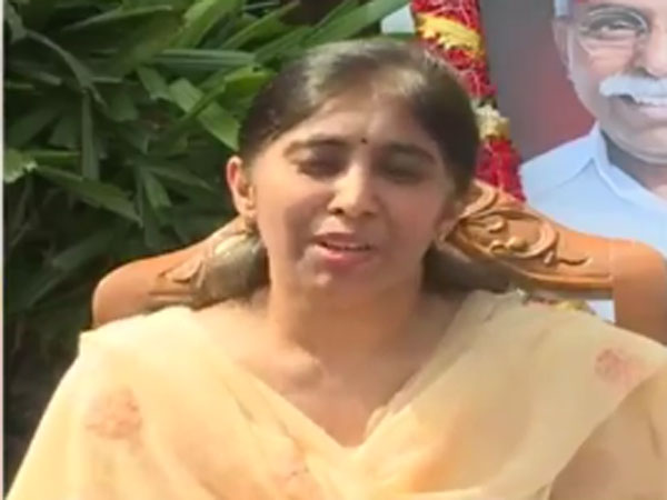 నాన్న ను క్రూరంగా చంపారు..