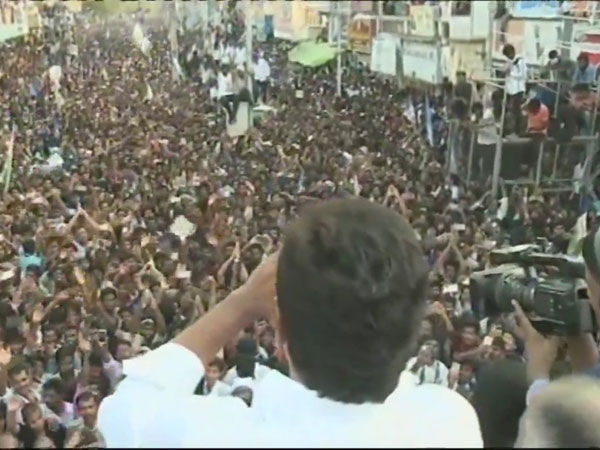 నగరి లో జగన్ ప్రచారం..