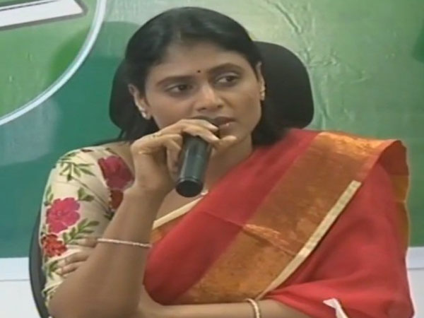 డైరెక్టర్ చెప్పిందే యాక్టర్ చేస్తున్నారు..