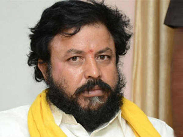 Tension situation created in Denduluru postal ballot center : TDP Vs YCP cadre fight.. Tension situation created in Denduluru postal ballot center : TDP Vs YCP cadre fight..