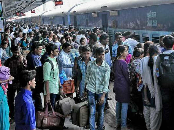 South Central Railway wrote new history Six laksh commuters traveled from Four stations South Central Railway wrote new history Six laksh commuters traveled from Four stations