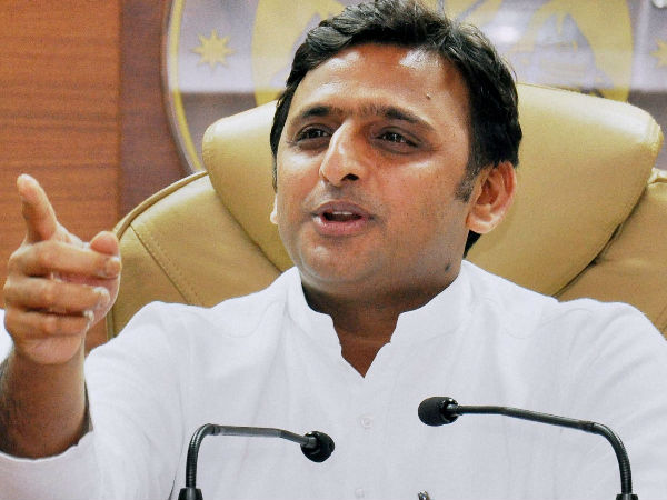 అఖిలేశ్ వర్సెస్ నిరహౌ