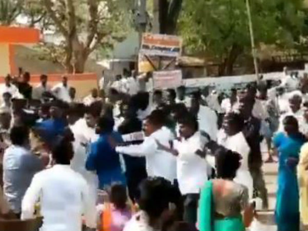 Clashes broke out between TDP and YCP in Allagadda Clashes broke out between TDP and YCP in Allagadda