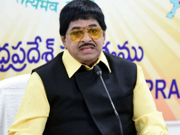 ఆమెకు పొగరు ఎక్కువ