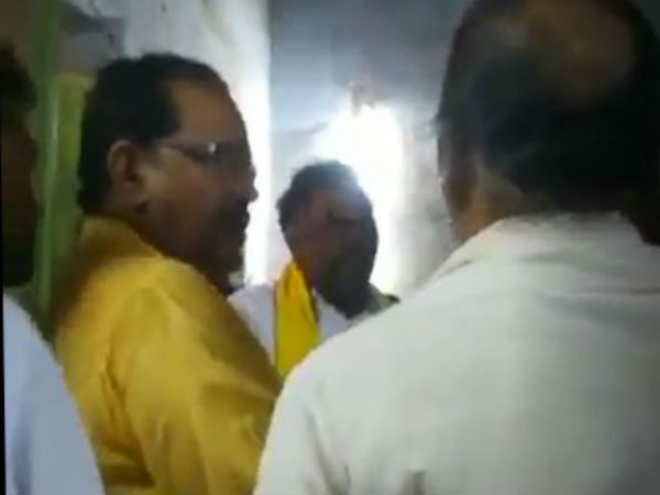 TDP MLA Candidate Sathya Prasad argument with YSRCP Polling Agents in Guntur District TDP MLA Candidate Sathya Prasad argument with YSRCP Polling Agents in Guntur District