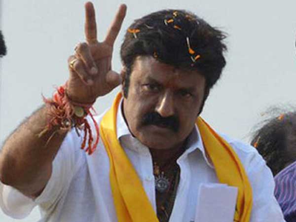 అభిమానిపై దాడి చేయడం పరిపాటిగా మార్చుకున్న బాలయ్య