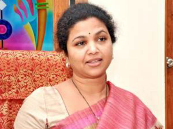 ఐదేళ్లు ఎంపీగా ఒక్క పని చేయలేదన్న కేశవరెడ్డి..! రెచ్చిపోయిన బుట్టా వర్గం..!!