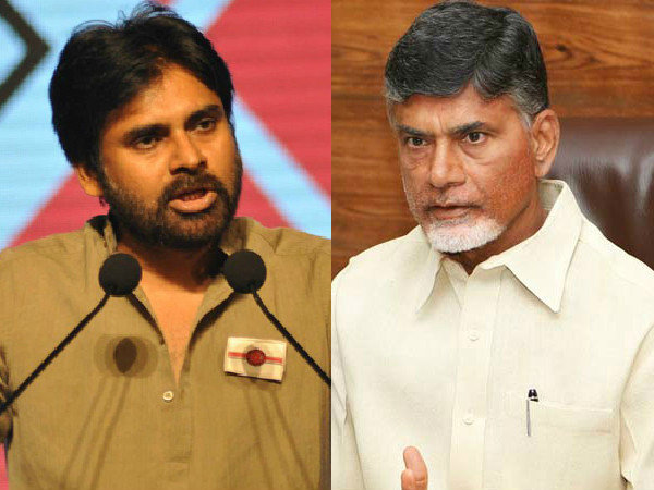 ప్రచారంలో మాటల తూటాలు పేలుస్తున్న జగన్ సోదరి.. బాబు, పవన్ లే లక్ష్యం