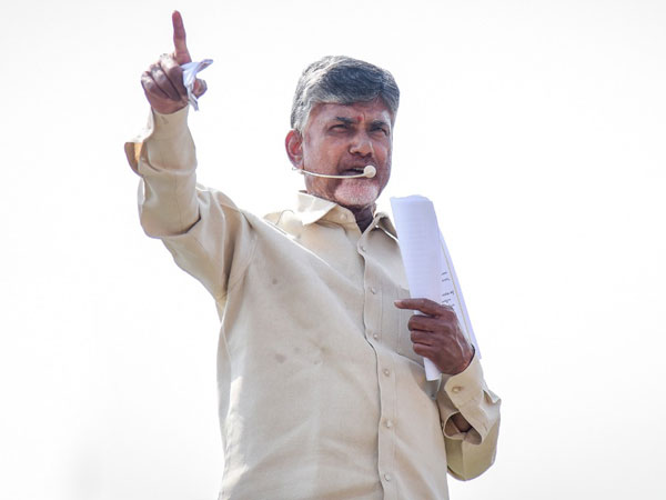 వైసిపి ఫిర్యాదులకు ప్రాధాన్యం
