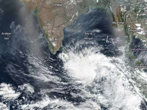 Cyclone Fani: AP,TN and Odisha put on high alert by Indian coast guard Cyclone Fani: AP,TN and Odisha put on high alert by Indian coast guard
