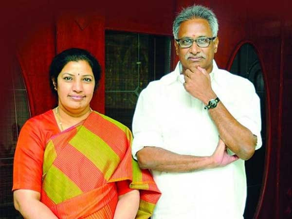 బీజేపీలో పురందరేశ్వరి...వైసీపీలో దగ్గుబాటి వెంకటేశ్వరరావు