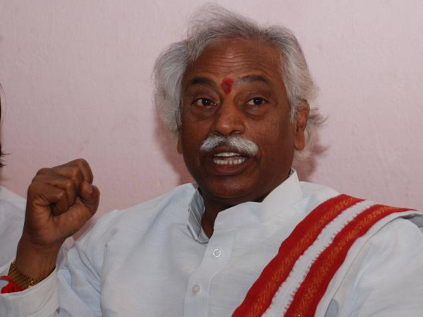 దత్తన్న ఆరోపణల పర్వం