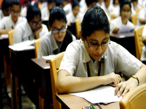 విద్యార్థులపై మానసిక ఒత్తిడి
