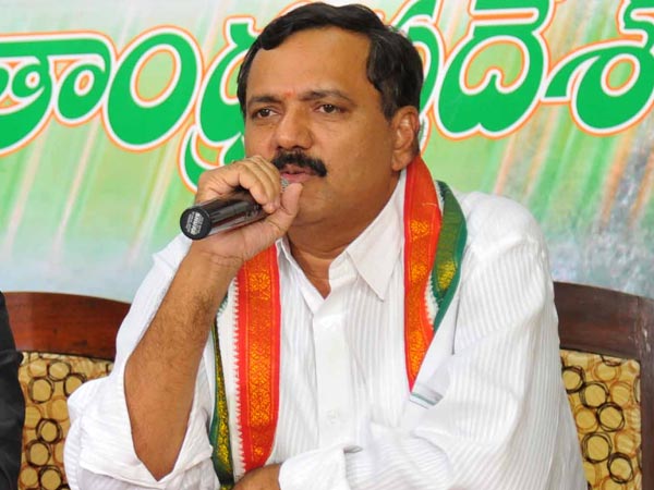 నియోజకవర్గ అభివృద్ధి కోసమే టీఆర్ఎస్ పార్టీలోకి..! స్పష్టం చేసిన గండ్ర..!!