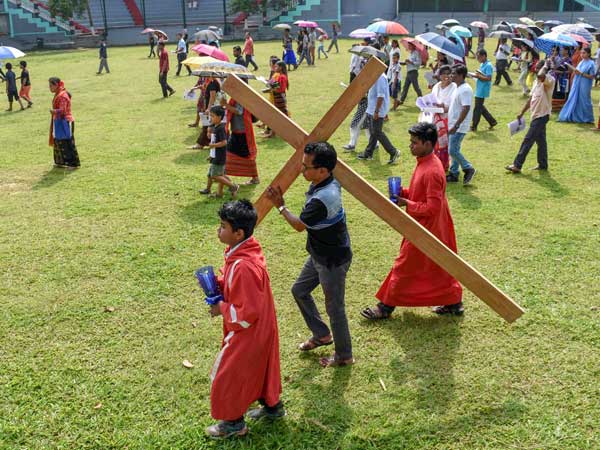 Good Friday observed by Christians all over the Country Good Friday observed by Christians all over the Country