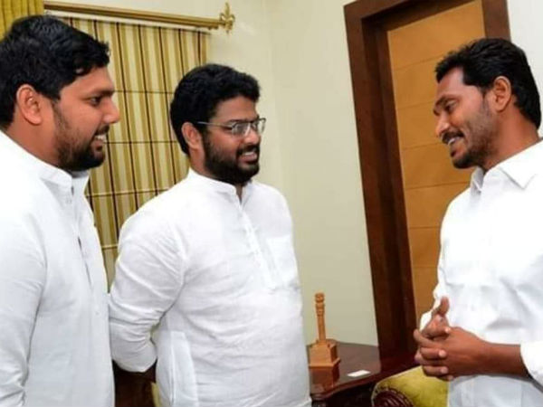 మాజీ ఎంపీ హర్షకుమార్ కుమారుడు జగన్ తో భేటీ