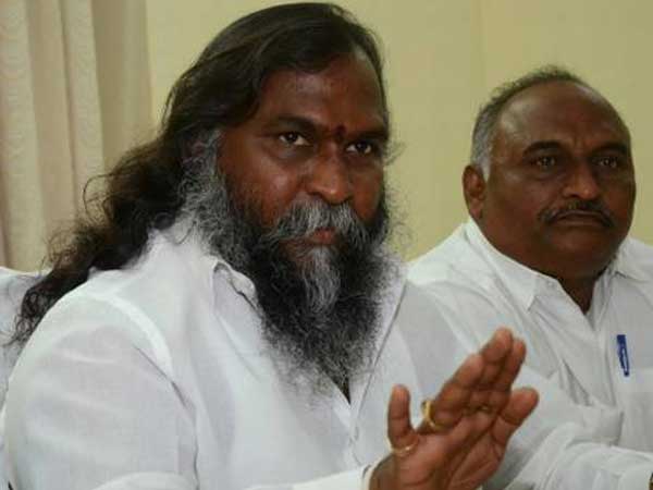 టీఆర్ఎస్ బాట పట్టిన కాంగ్రెస్ పార్టీ సీనియర్ నాయకులు ముగ్గురు ఎమ్మెల్యేలు