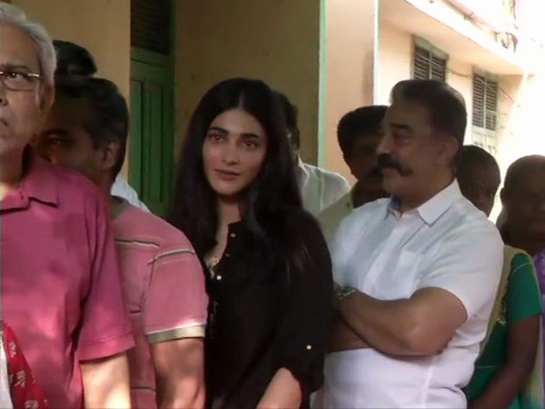 Kamal Haasan and Rajinikanth Cast their Vote in Chennai Kamal Haasan and Rajinikanth Cast their Vote in Chennai