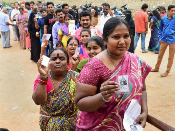 కనీస ఆదాయం రూ.20,000 పైమాటేనంటోన్న మెజారిటీ ప్రజలు