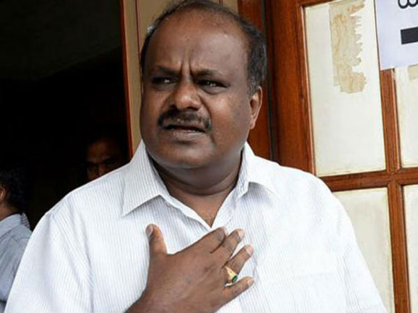 నిఖిల్ కోసం చంద్రబాబు..