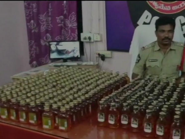 ఏసీలు, వాషింగ్ మెషీన్లు పట్టివేత