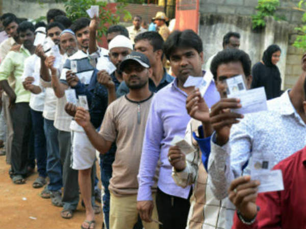 12 గంటల వరకు 35 శాతం పోలింగ్..