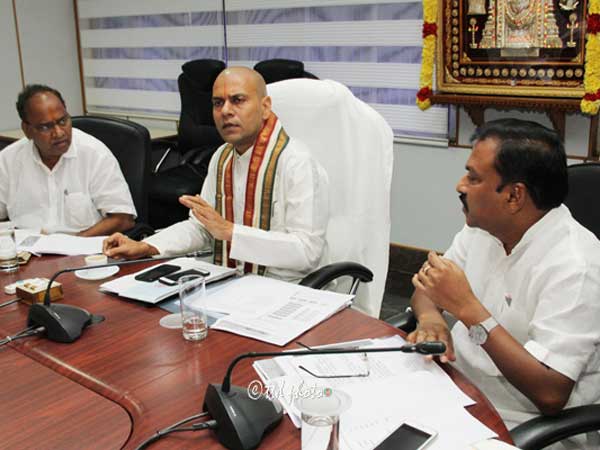 ఆదాయం లెక్కింపులో మజ్దూర్లదే ప్రధానపాత్ర