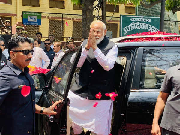 Do not believe the people who are campaigning to win him!anything can happen in democracy .. !! Do not believe the people who are campaigning to win him!anything can happen in democracy .. !!