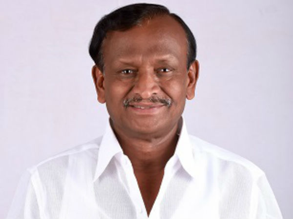 రాజకీయాల్లో సహజం