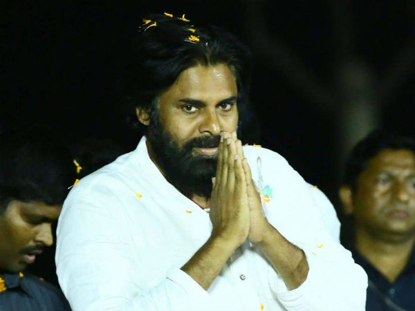 Pawan Kalyan sensational comments on Jagan and Ali : Jagan sold tickets Pawan Kalyan sensational comments on Jagan and Ali : Jagan sold tickets