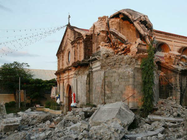 Philippines earthquake: 6.1 magnitude shake a day after deadly tremor Philippines earthquake: 6.1 magnitude shake a day after deadly tremor