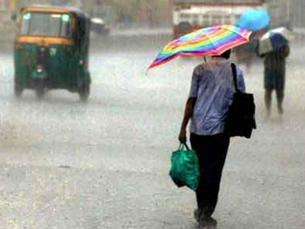 సకాలంలో రుతుపవనాలు